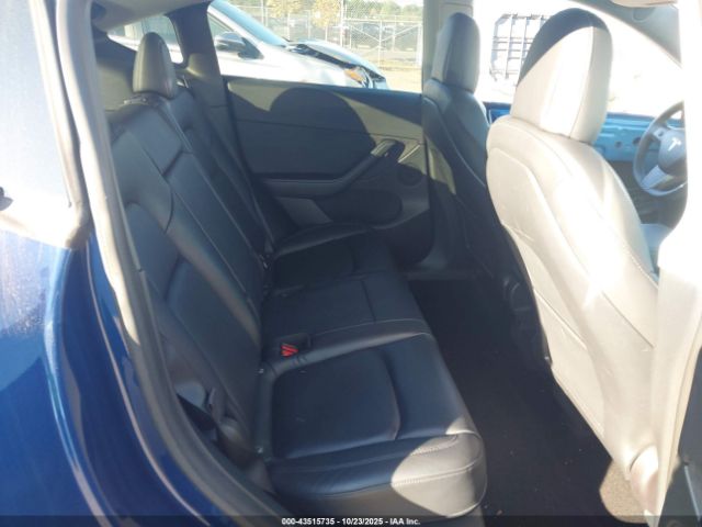 2022 TESLA MODEL Y 7SAYGDEE4NF339270 Photo 7