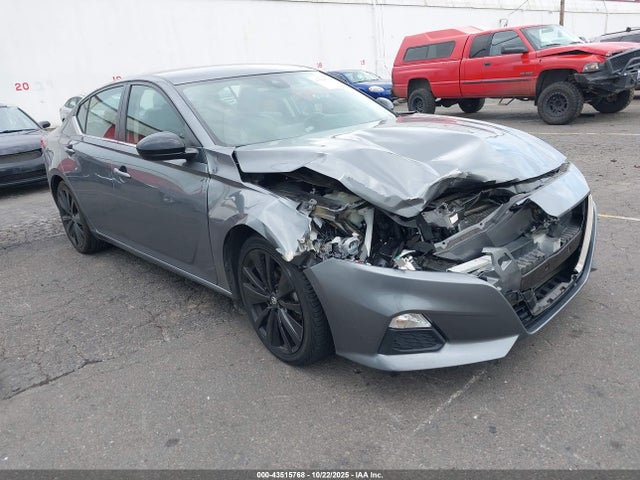 Nissan Altima Sr Fwd 2022 1N4BL4CV2NN307426 головне зображення