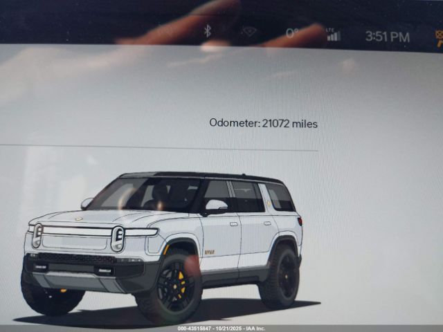 2023 RIVIAN R1S 7PDSGABA6PN017536 Photo 6