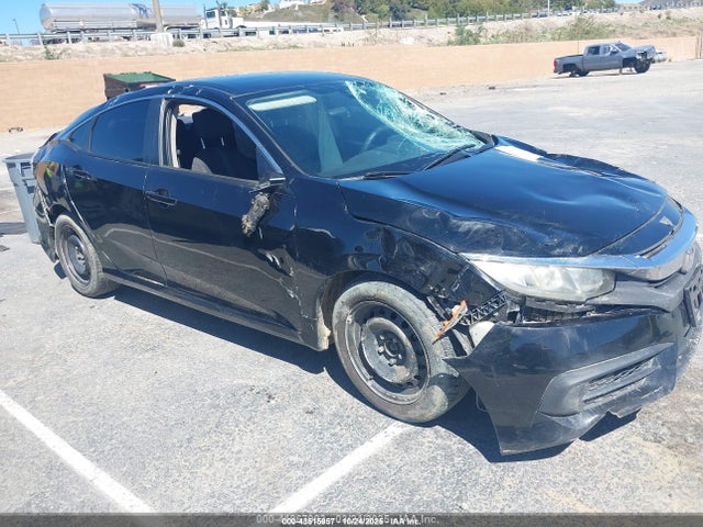 Honda Civic Lx 2018 2HGFC2F59JH558346 Image 1