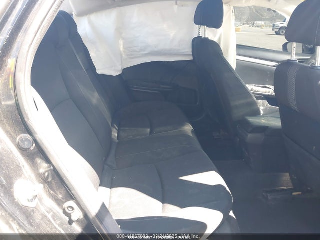 Honda Civic Lx 2018 2HGFC2F59JH558346 Image 8