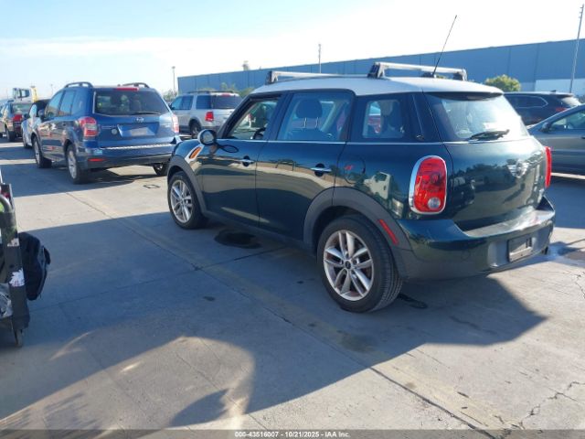 2011 MINI COOPER COUNTRYMAN WMWZB3C5XBWM01031 Photo 2