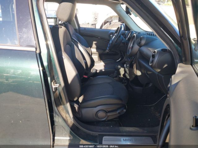 2011 MINI COOPER COUNTRYMAN WMWZB3C5XBWM01031 Photo 4