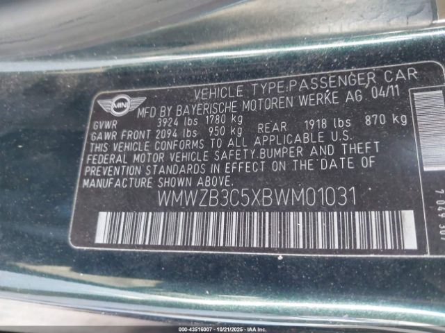 2011 MINI COOPER COUNTRYMAN WMWZB3C5XBWM01031 Photo 8