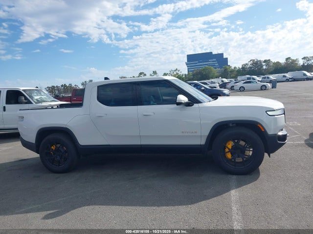Rivian r1t 2022 7FCTGAAA1NN015309 Image 13