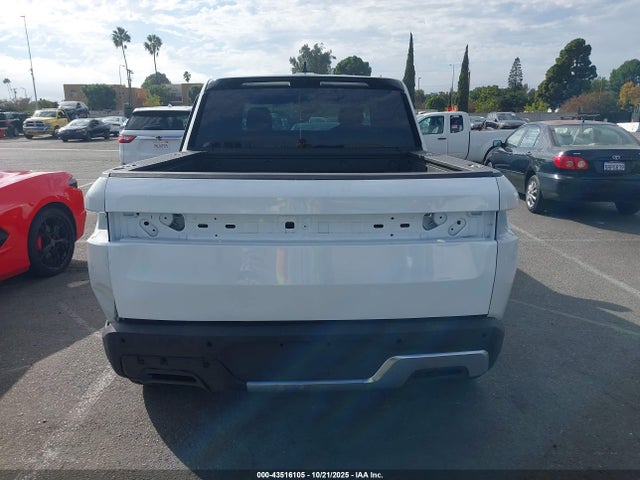 Rivian r1t 2022 7FCTGAAA1NN015309 Image 16