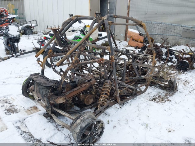 2019 POLARIS RZR 3NSVEE922KF782670 Photo 3