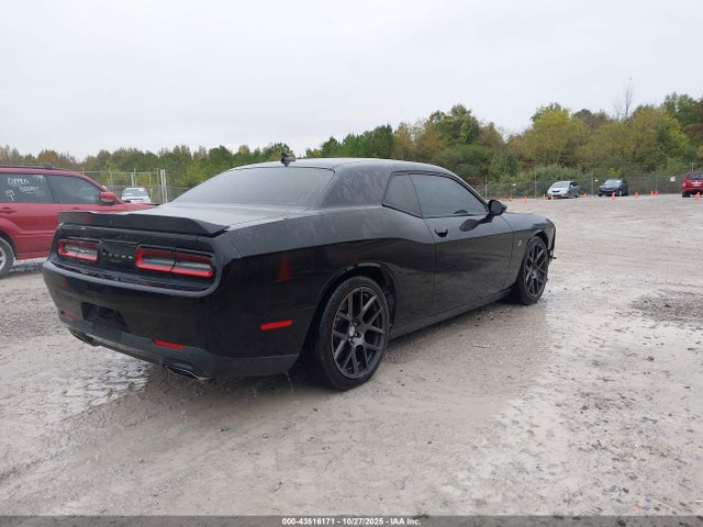 2C3CDZFJXGH253813 Dodge Challenger 392 Hemi Scat Pack Shaker