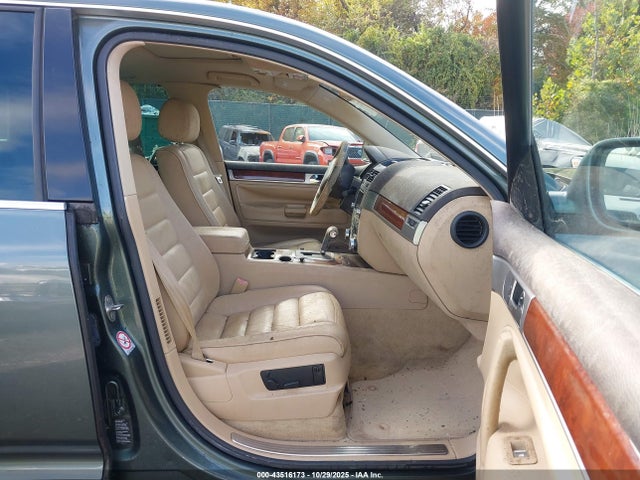 Aukcja sprzedaży 2004 Volkswagen Touareg V8, vin: WVGCM67L84D020964, numer aukcji: 43516173