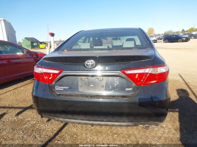 Aukcja sprzedaży 2015 Toyota Camry Se, vin: 4T1BF1FKXFU482799, numer aukcji: 43516174