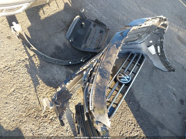 3VV4B7AX3RM078865 Volkswagen Tiguan 2.0t Sel R-line