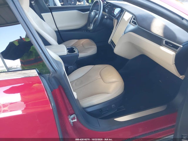 2014 TESLA MODEL S 5YJSA1H14EFP60398 Photo 4
