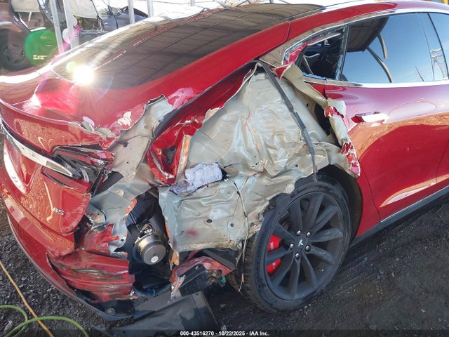 2014 TESLA MODEL S 5YJSA1H14EFP60398 Photo 5