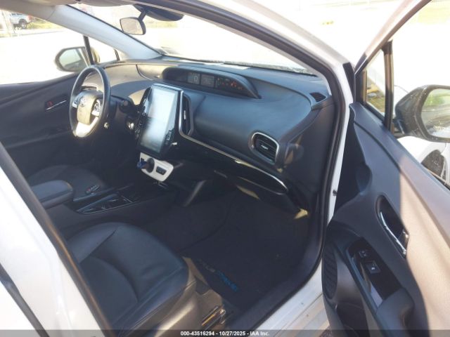 2017 TOYOTA PRIUS PRIME JTDKARFP9H3004024 Photo 4