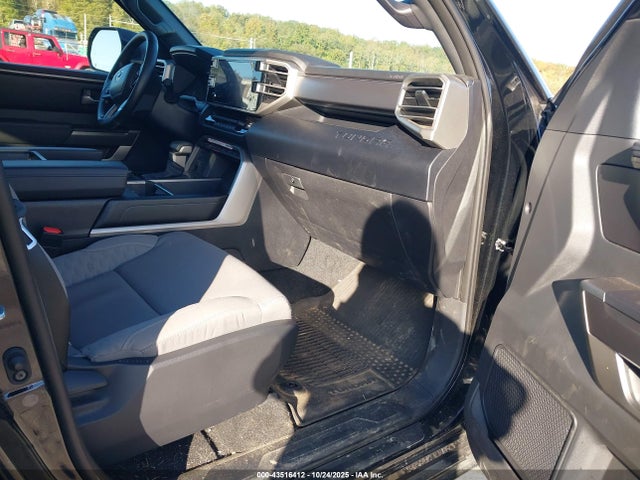 Toyota Tundra Sr5 2025 5TFLA5DB6SX279354 Image 5