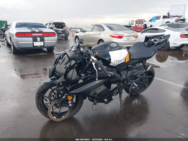 Yamaha Yzfr7 2025 JYARM38E3SA020457 Image 2
