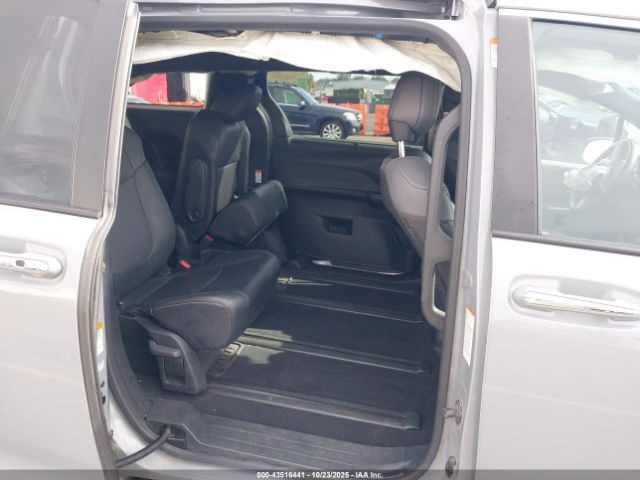 2022 TOYOTA SIENNA 5TDASKFCXNS046208 Photo 7