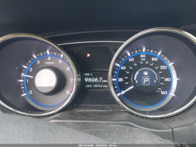 2011 HYUNDAI SONATA 5NPEC4AC6BH273933 Photo 6