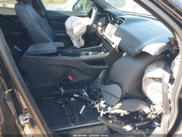 2020 JAGUAR F-PACE SADCJ2GXXLA651373 Photo 4