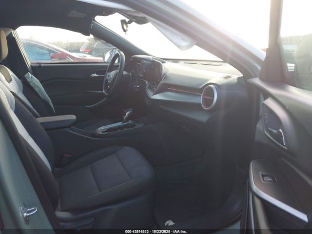 2024 CHEVROLET TRAX KL77LGE2XRC155592 Photo 4