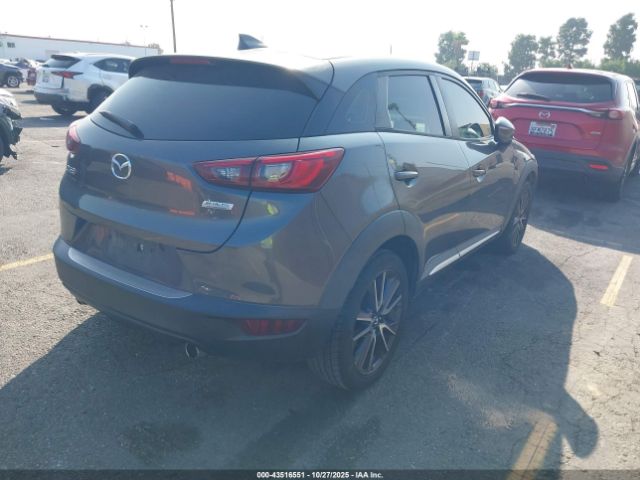 2018 MAZDA CX-3 JM1DKDD75J0300077 Photo 3