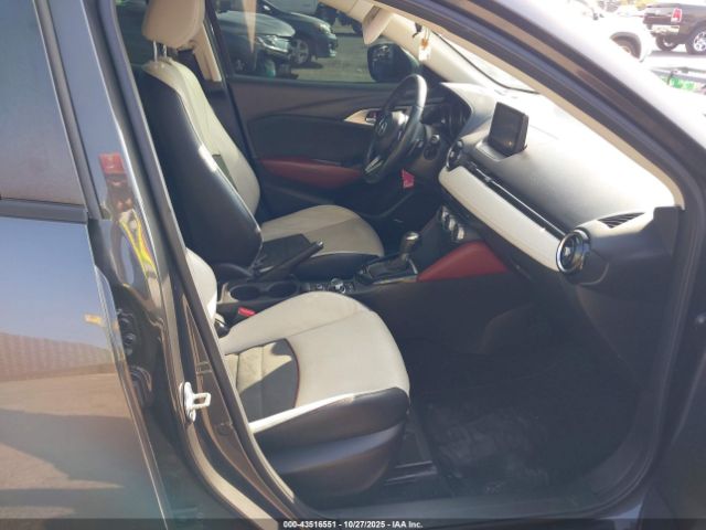 2018 MAZDA CX-3 JM1DKDD75J0300077 Photo 4