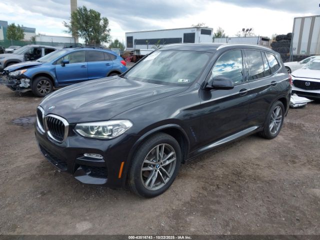 2018 BMW X3 5UXTR9C59JLD70380 Photo 1