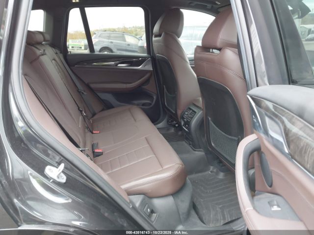 2018 BMW X3 5UXTR9C59JLD70380 Photo 7