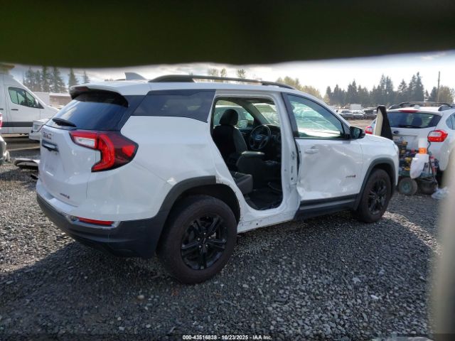 2023 GMC TERRAIN 3GKALYEGXPL252677 Photo 3