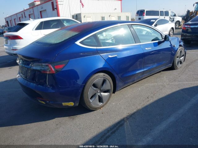 2018 TESLA MODEL 3 5YJ3E1EA4JF041403 Photo 3