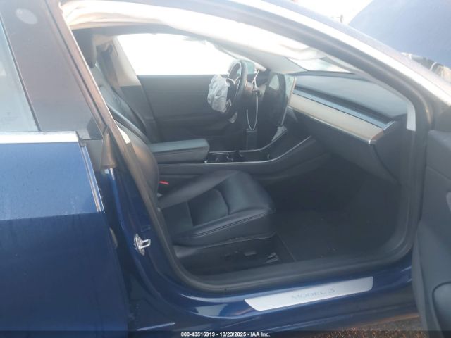 2018 TESLA MODEL 3 5YJ3E1EA4JF041403 Photo 4