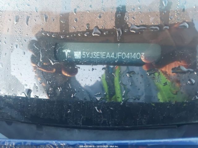 2018 TESLA MODEL 3 5YJ3E1EA4JF041403 Photo 8