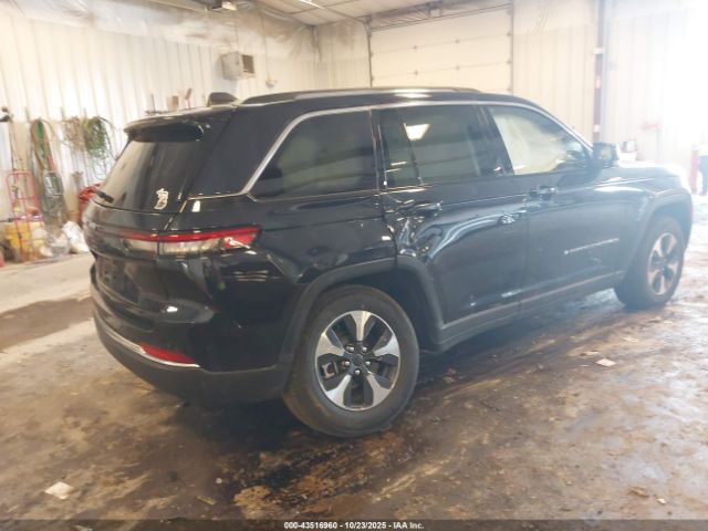 2023 JEEP GRAND CHEROKEE 4XE 1C4RJYB62P8774427 Photo 3