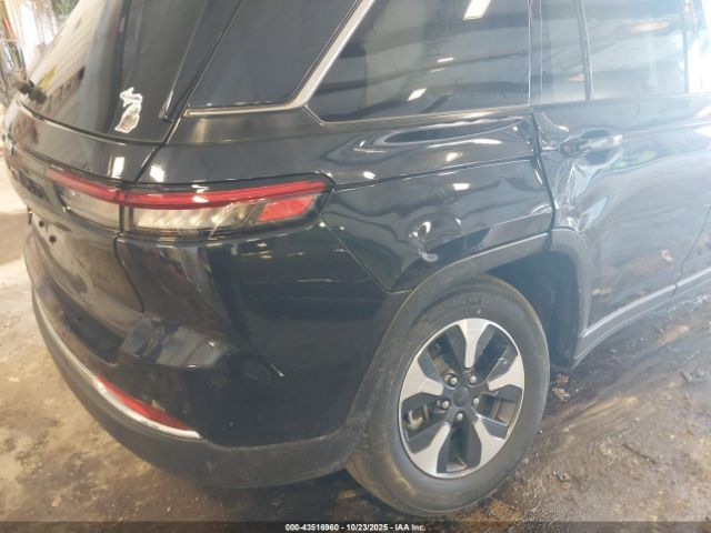 2023 JEEP GRAND CHEROKEE 4XE 1C4RJYB62P8774427 Photo 5