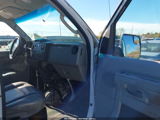 2011 FORD E-350 SUPER DUTY 1FTSS3EL3BDB32835 Photo 4