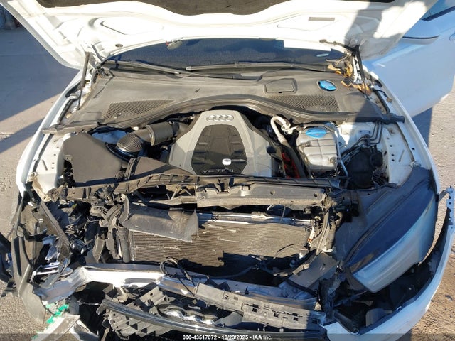 2016 AUDI A7 WAUWGAFC2GN081459 Photo 9