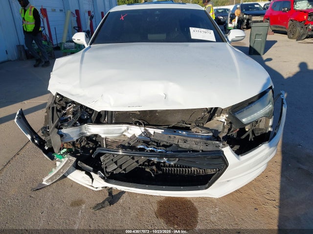 2016 AUDI A7 WAUWGAFC2GN081459 Photo 5