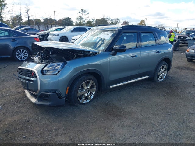 2025 MINI COUNTRYMAN WMZ23GA02S7P49979 Photo 1