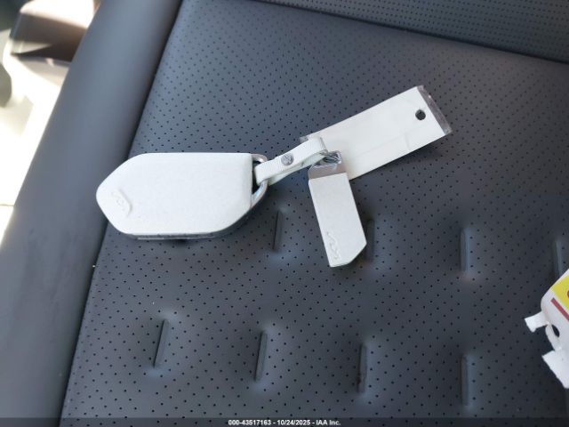2024 KIA EV9 KNDAFFS52R6018590 Photo 10
