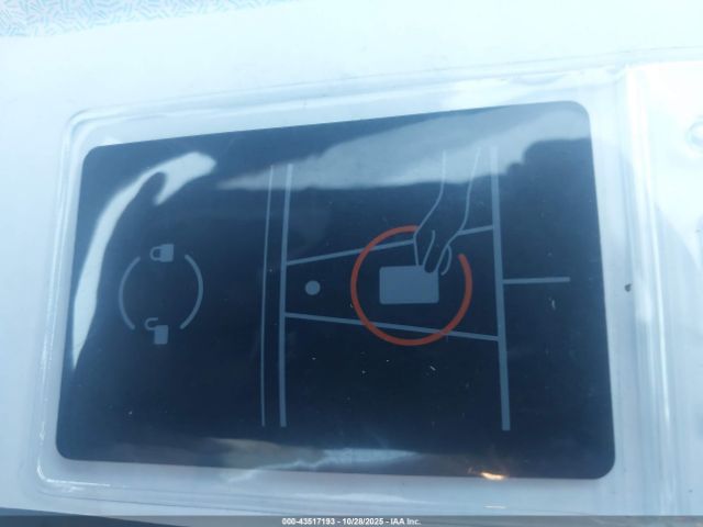 2023 TESLA MODEL 3 5YJ3E1EAXPF713327 Photo 10