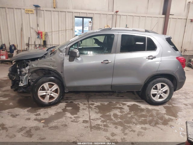 43517210 :رقم المزاد ، KL7CJPSB9KB876216 vin ، 2019 Chevrolet Trax Lt مزاد بيع