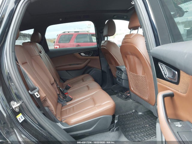 2017 AUDI Q7 WA1LAAF72HD041474 Photo 7