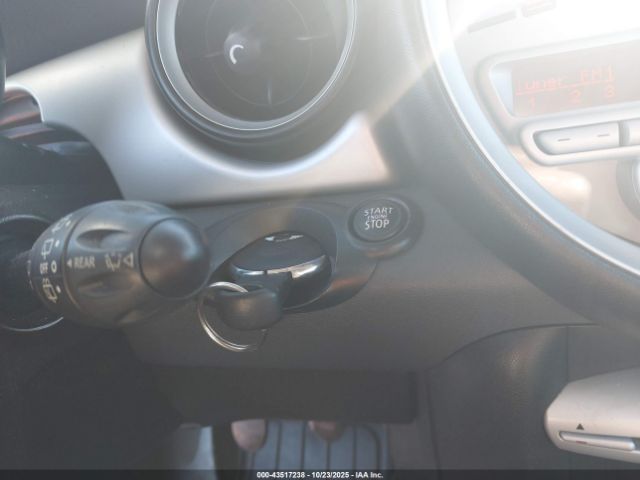 2009 MINI COOPER WMWMF33569TU72673 Photo 10