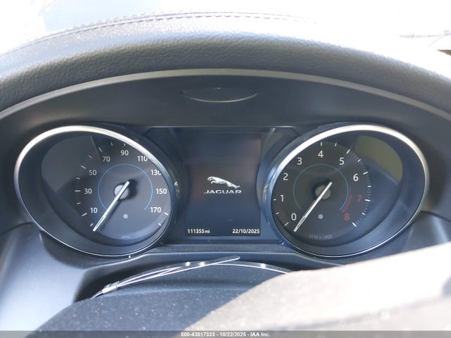 2016 JAGUAR XF SAJBD4BV7GCY07137 Photo 6