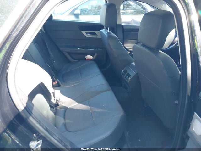 2016 JAGUAR XF SAJBD4BV7GCY07137 Photo 7