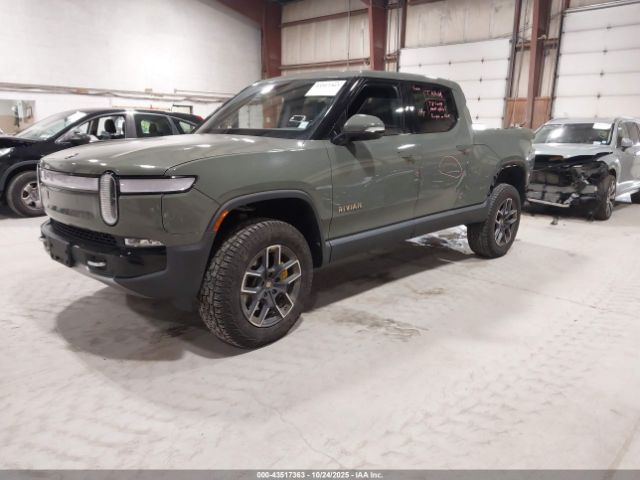 2022 RIVIAN R1T 7FCTGAAL2NN000724 Photo 1