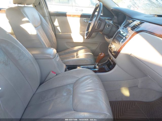 2009 CADILLAC DTS 1G6KD57919U102916 Photo 4