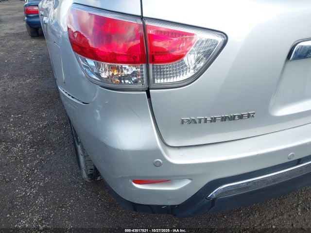 5N1AR2MM1EC684139 Nissan Pathfinder Platinum/s/sl/sv