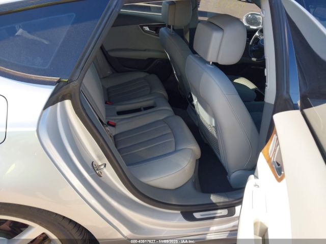 2012 AUDI A7 WAU2GBFC7CN049900 Photo 7