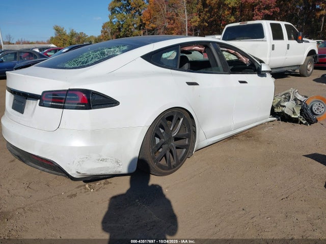 2025 TESLA MODEL S 5YJSA1E57SF548470 Photo 3